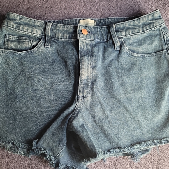Universal Thread Pants - Universal Thread Vintage Midi Jean Short